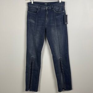 Hudson Nico Straight Leg Split Leg Jeans. Size 31.